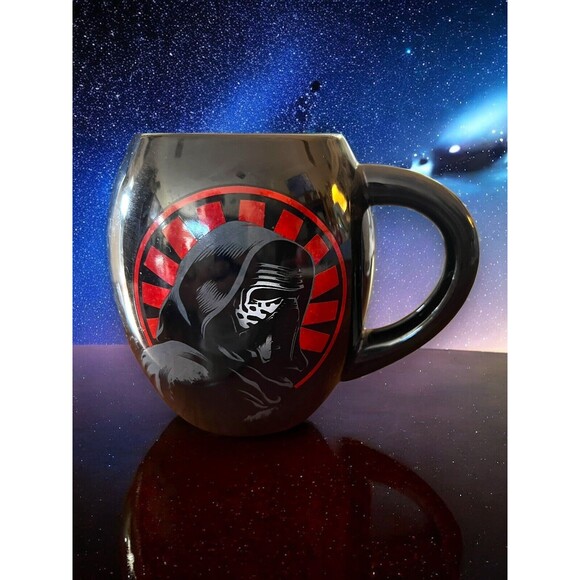 Star Wars 18oz Black Coffee Mug Kylo Ren Crush The Resistance The First Order - Picture 2 of 7